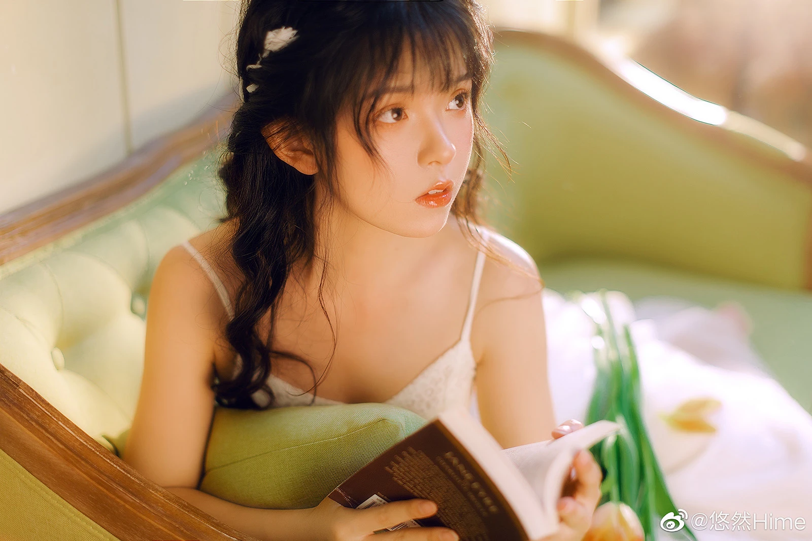 你的眼神再温柔一点吧，月亮会融化的，我也会。