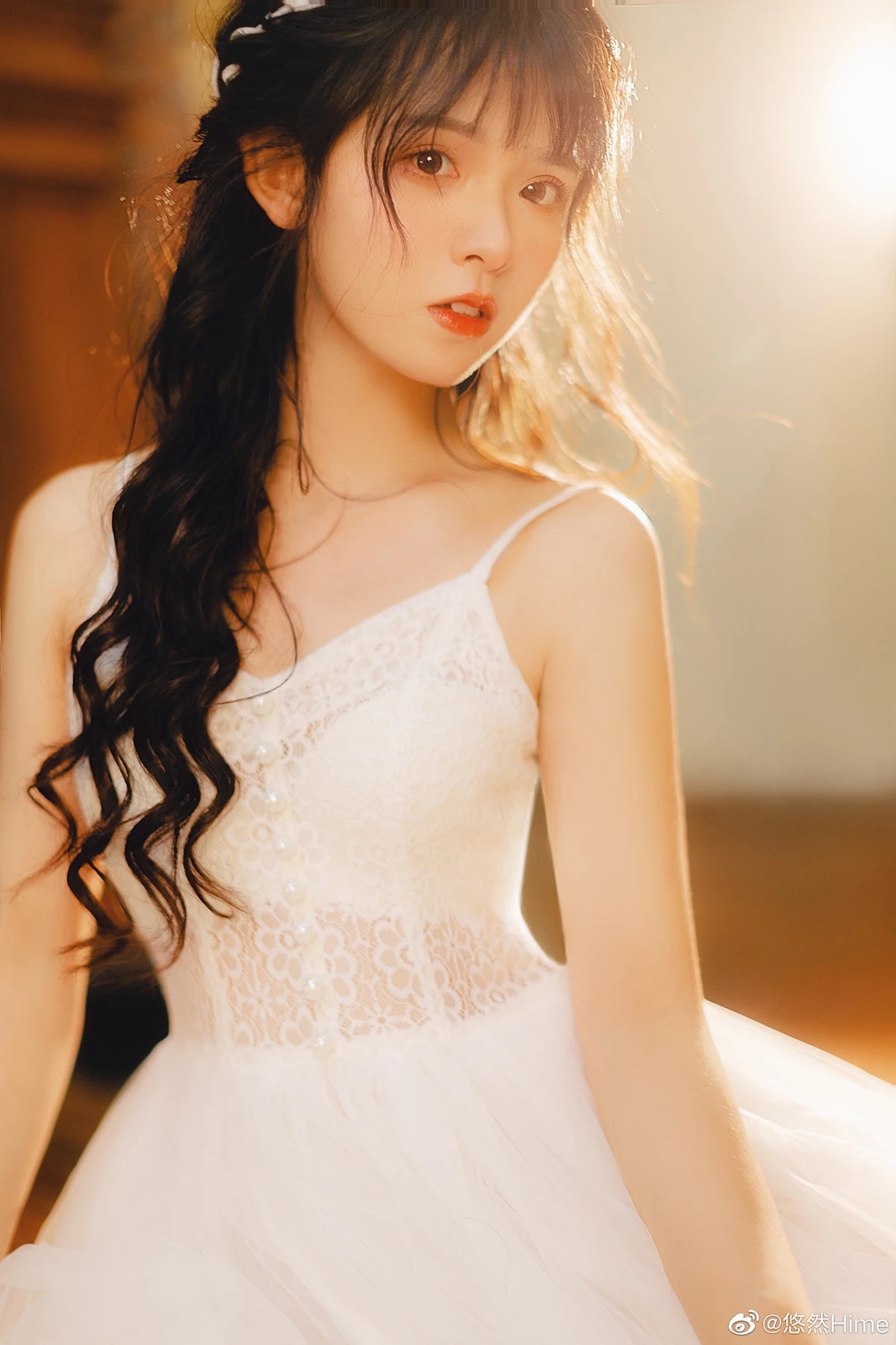 你的眼神再温柔一点吧，月亮会融化的，我也会。