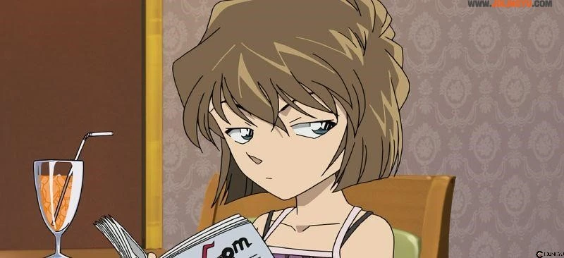 周刊少年sunday《女主角总选举排行榜top10》,小哀小兰争第一!