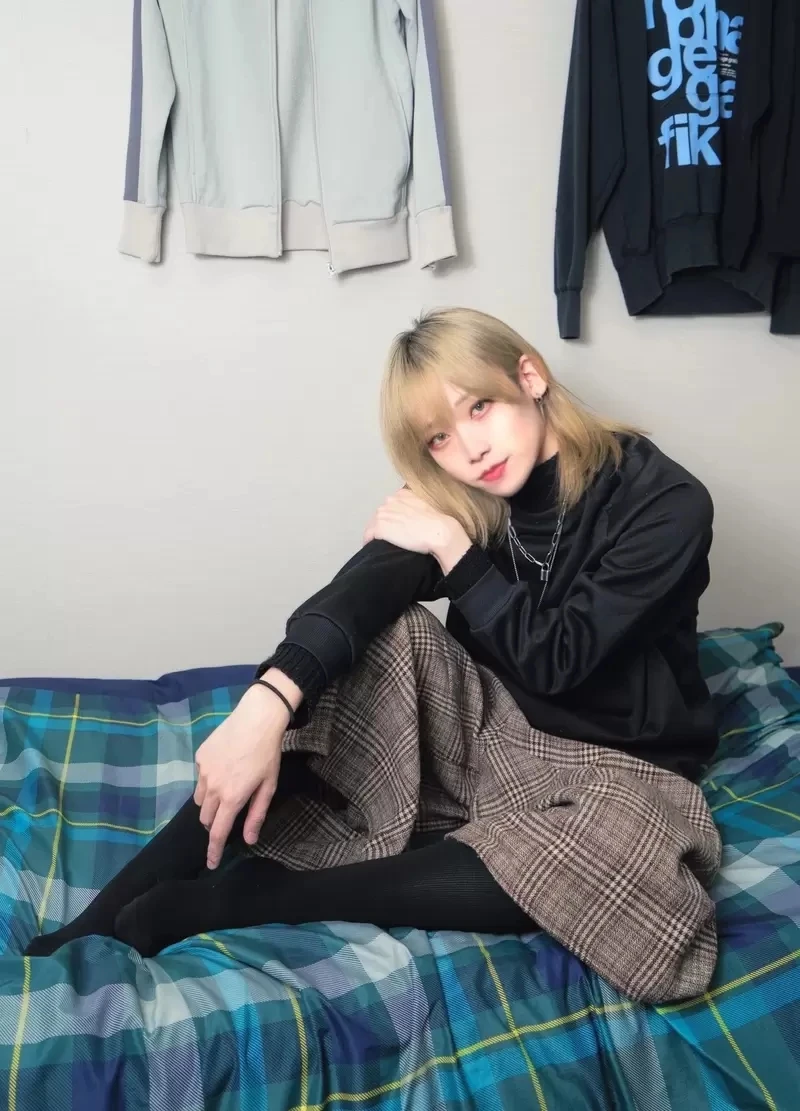 这么可爱一定是男孩子《unknwnちゃん》普通高中毕业生也可以靠努力变成美少女