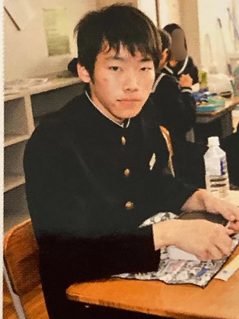 这么可爱一定是男孩子《unknwnちゃん》普通高中毕业生也可以靠努力变成美少女