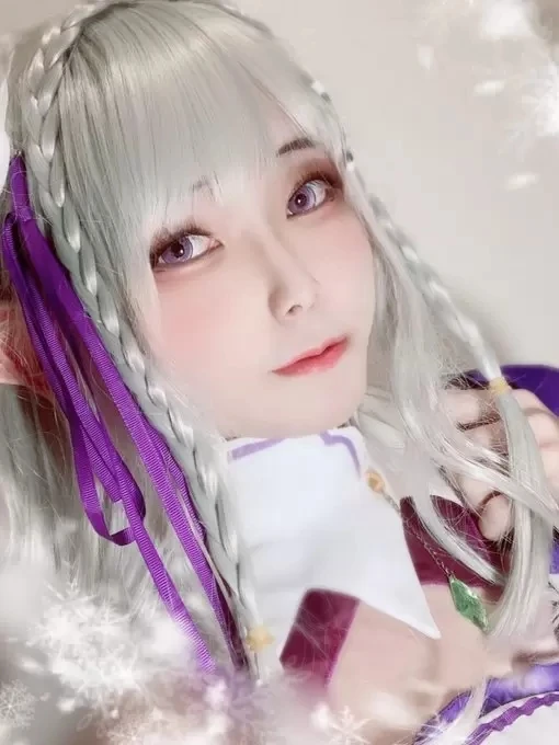 这么可爱一定是男孩子《unknwnちゃん》普通高中毕业生也可以靠努力变成美少女