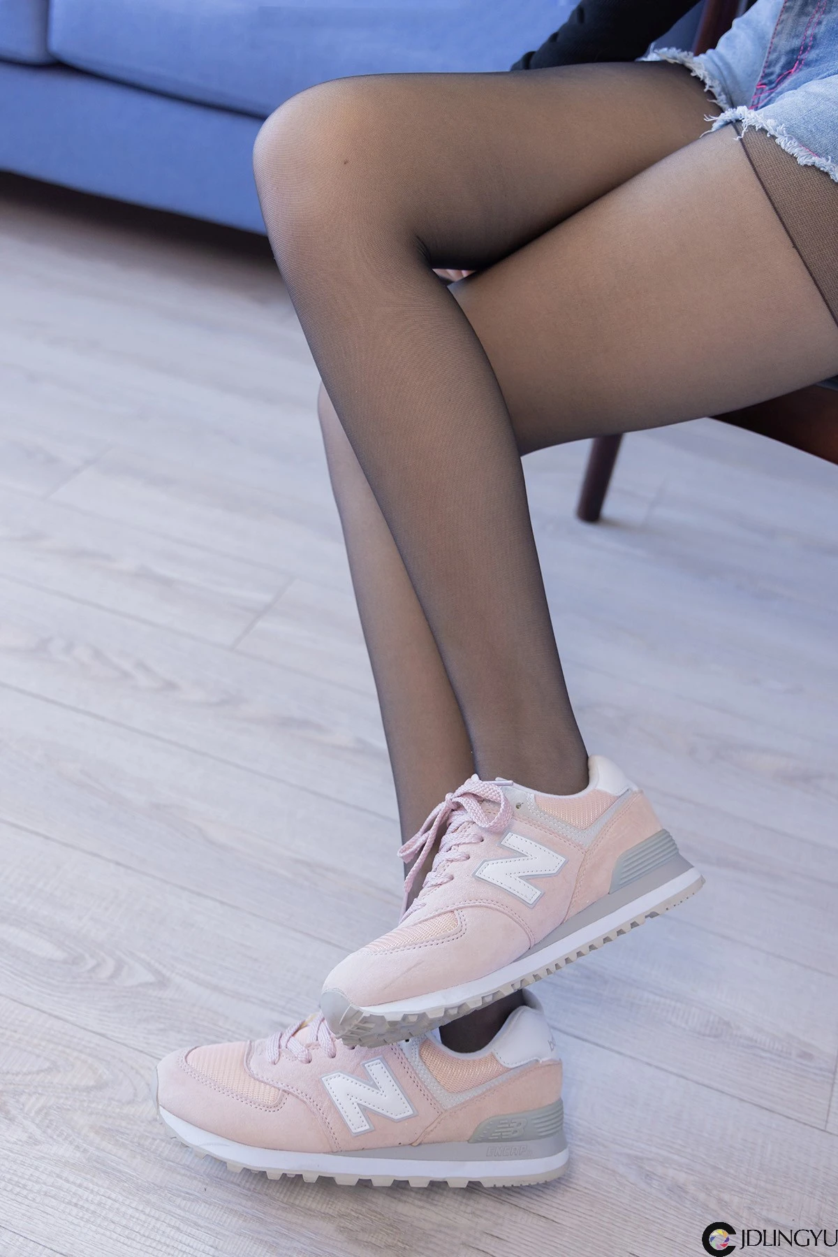 [BoBoSocks袜啵啵] No.317 小甜豆-运动鞋、可拆卸牛仔裤、粉色棉袜、黑丝、裤里丝 网红正妹-第6张